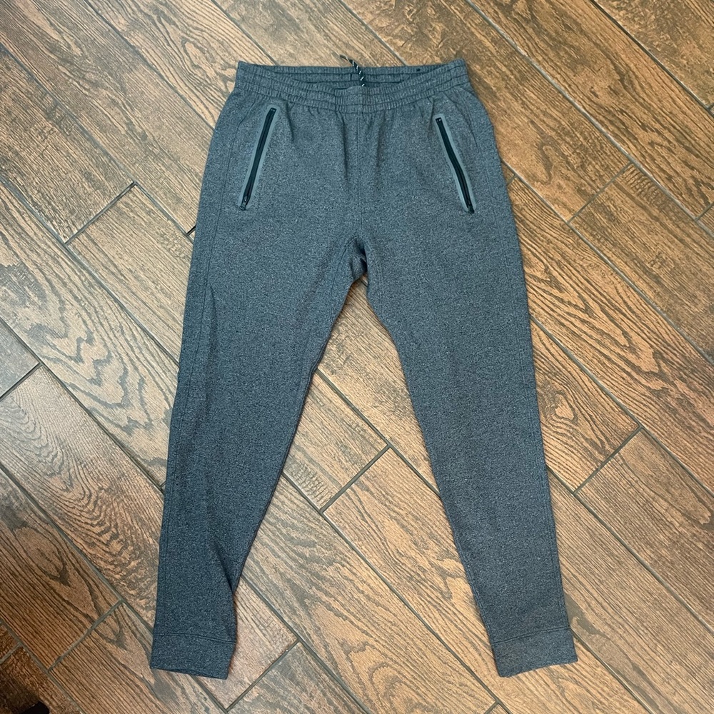 Old Navy gray joggers, Men’s medium